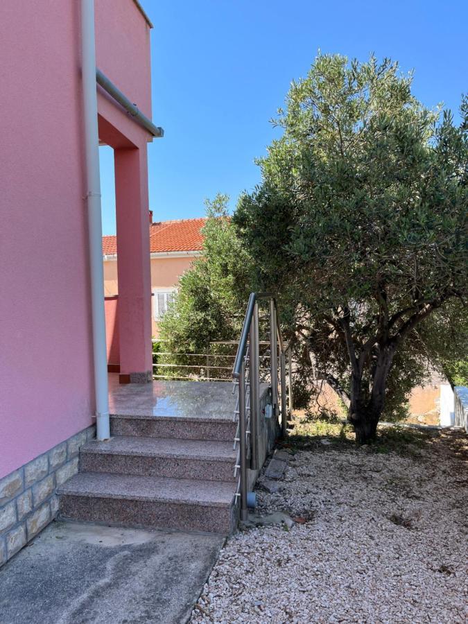 Pink Panther Novalja Eksteriør billede
